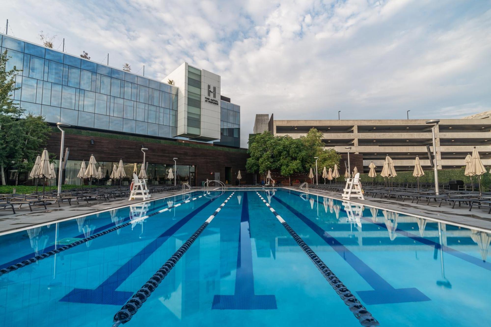 The Hotel & Athletic Club At Midtown Chicago Exterior photo
